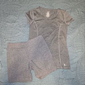 Danskin Now Women's sz S Athletic Outfit